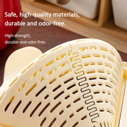 Magnetic triangular drain basket